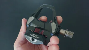 ビンディングペダルに迷ったら、シマノ105を選んでおけば安心