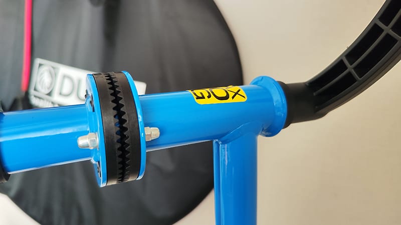 CXWXC CX-C10メンテナンススタンドの回転部分2