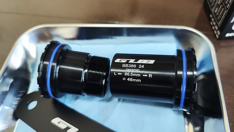 交換後のセラミックBBはGUB製2