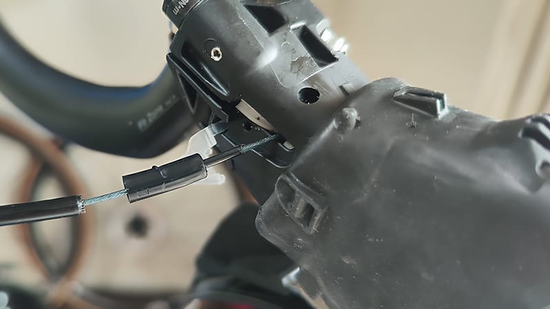 リアクト4000シフトワイヤー交換作業。stiレバー2