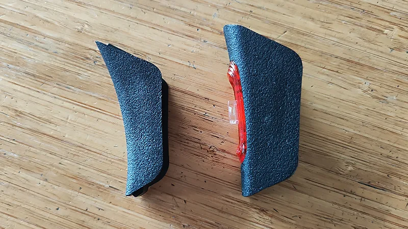 リアクトのシートポストクッションの比較