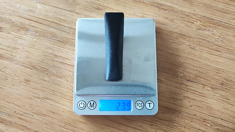 リアクトのシートポストクッションの比較4