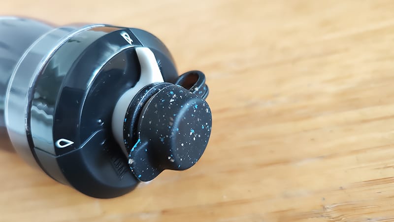 CAMELBAK（キャメルバック）PODIUMのキャップはリサイクル素材