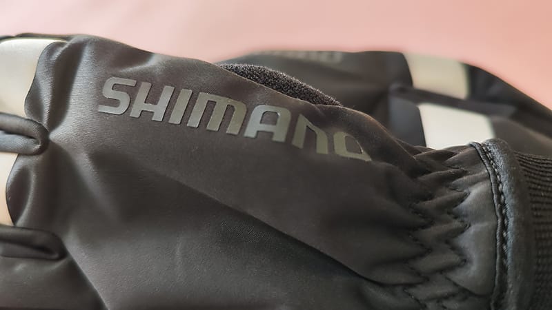 SHIMANO冬用グローブはGOREのWINDSTOPPERとPRIMALOFTのシマノロゴ