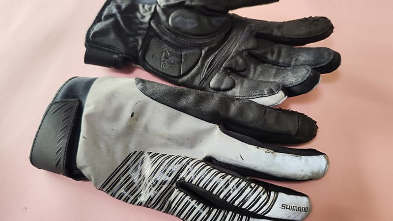 5年間使用したSHIMANO冬用グローブ1