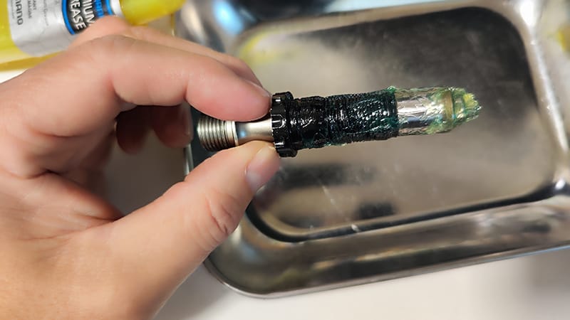 シマノ105グリスアップ塗布