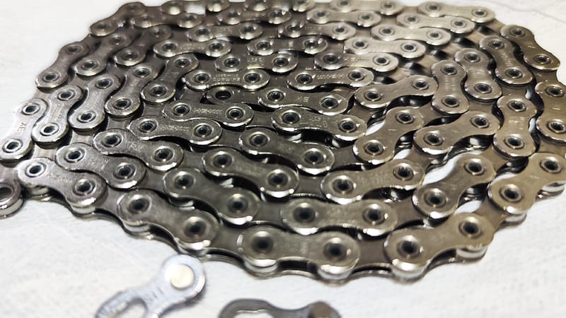 チェパークのチェーンWAX塗布前はチェーン完全脱脂